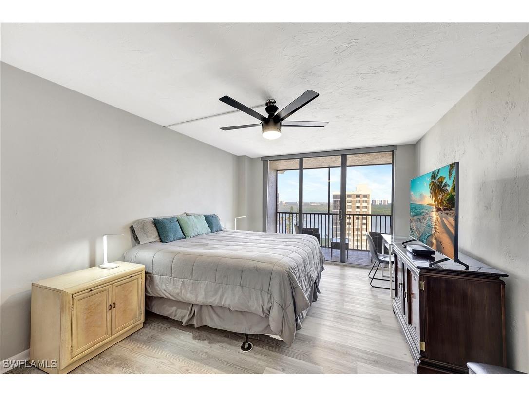 11 Bluebill Avenue #1005 Naples FL 34108 226000725 image20