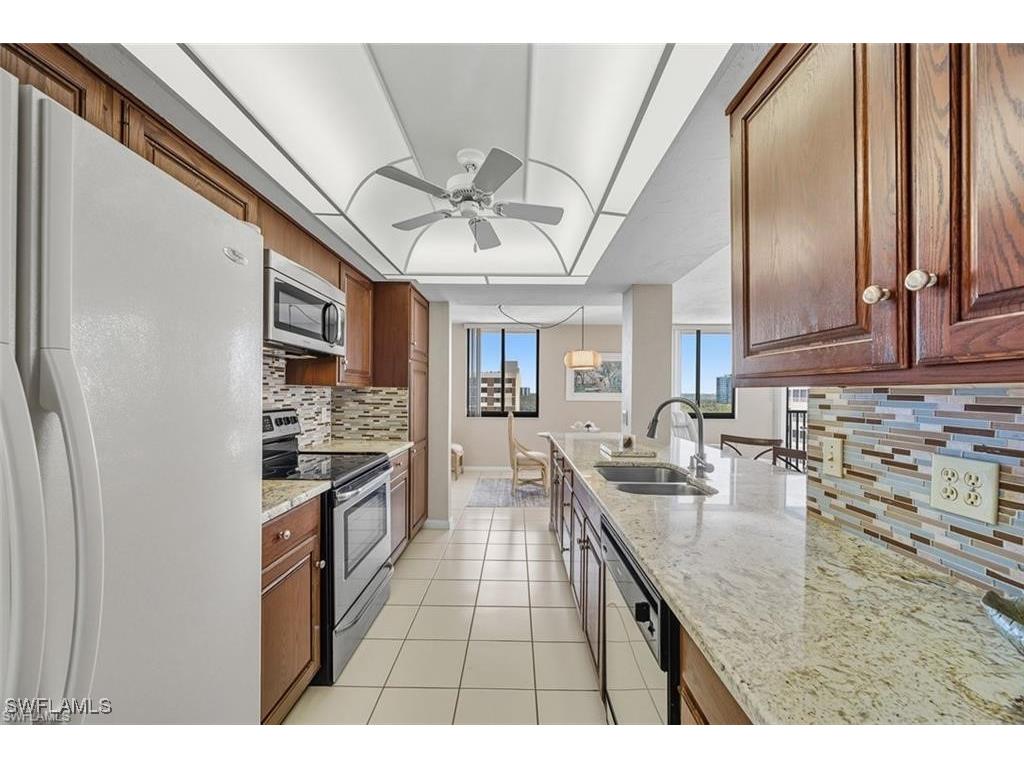 11 Bluebill Avenue #1006 Naples FL 34108 225082098 image14