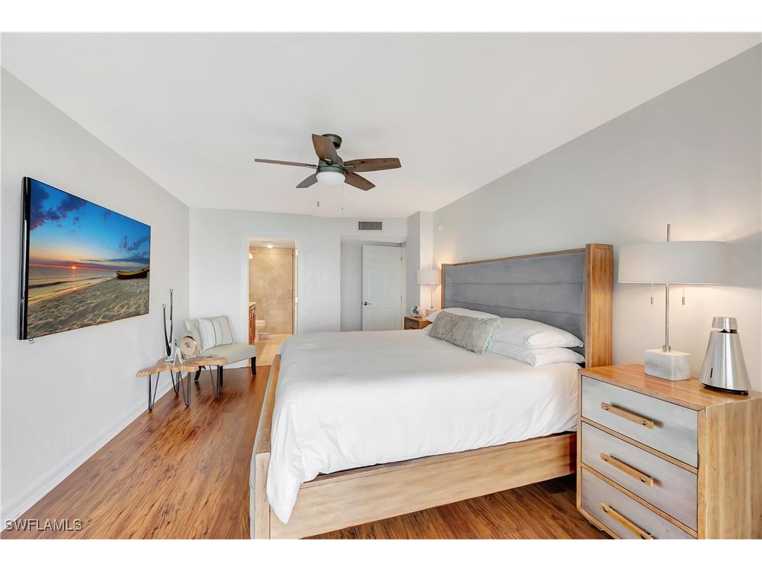 11 Bluebill Avenue #1101 Naples FL 34108 225071596 image27