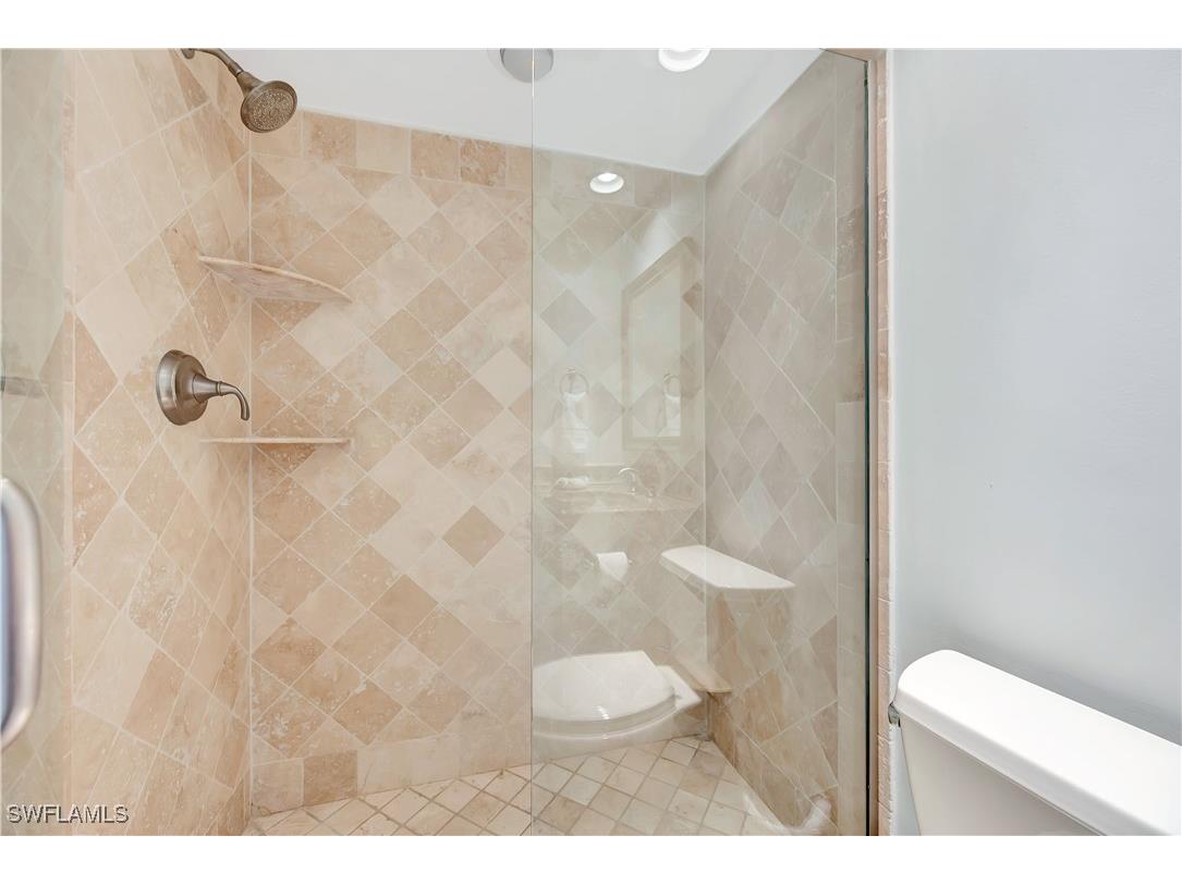 11 Bluebill Avenue #1101 Naples FL 34108 225071596 image31