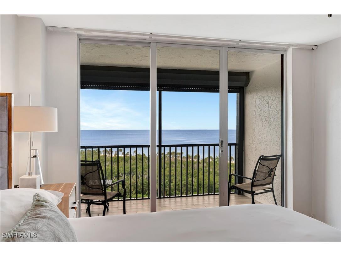 11 Bluebill Avenue #1101 Naples FL 34108 225071596 image9