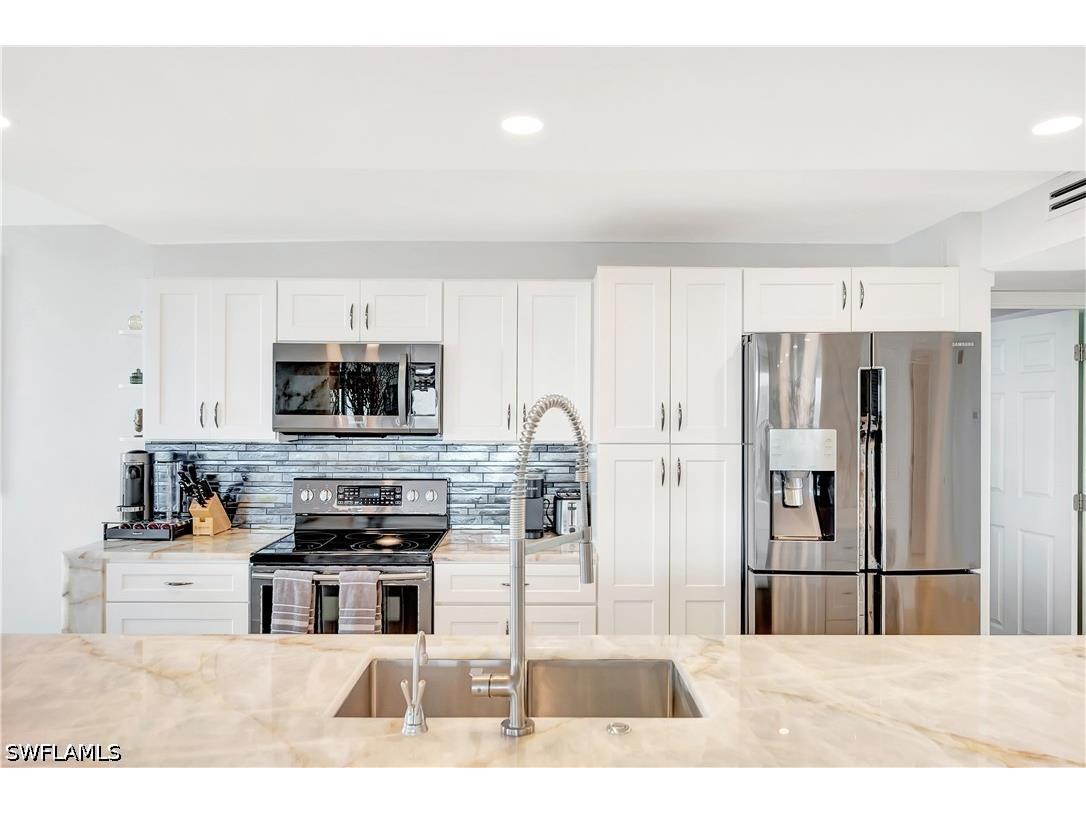 11 Bluebill Avenue #1101 Naples FL 34108 226015606 image20