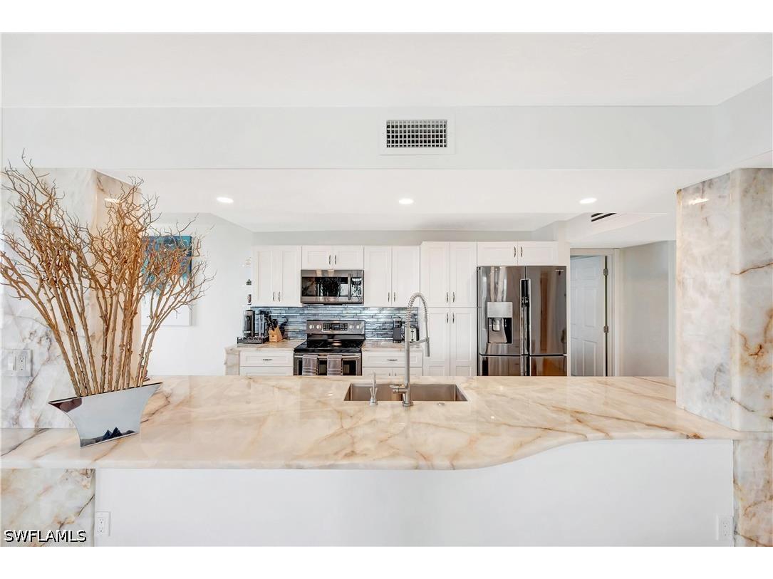 11 Bluebill Avenue #1101 Naples FL 34108 226015606 image21