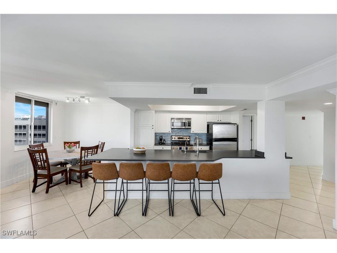 11 Bluebill Avenue #1105 Naples FL 34108 226000702 image12