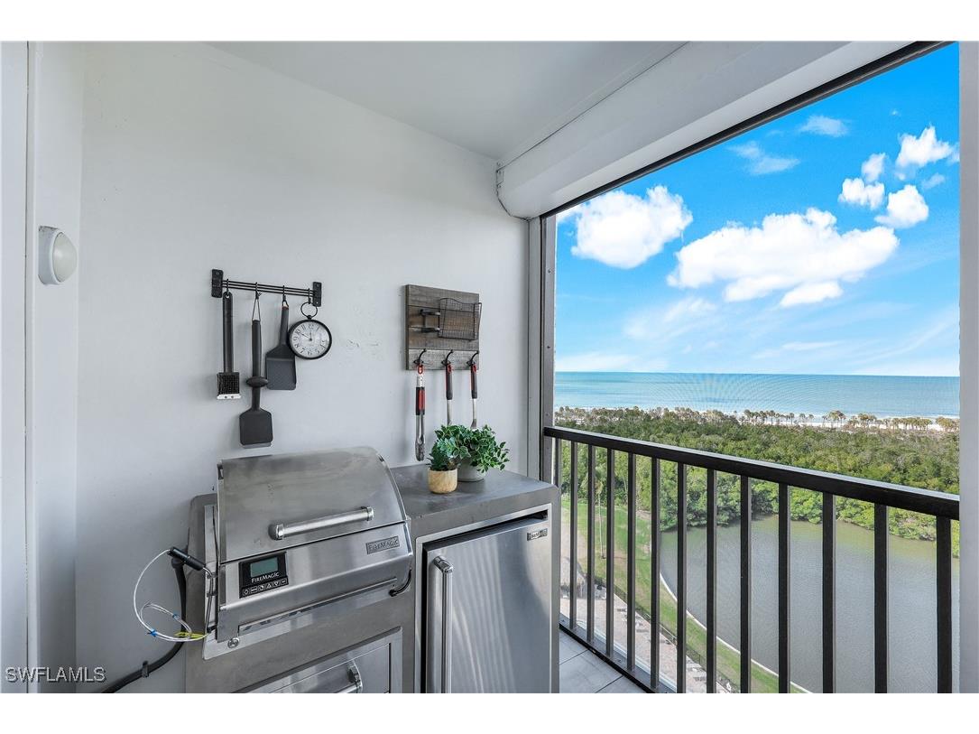 11 Bluebill Avenue #1105 Naples FL 34108 226000702 image3