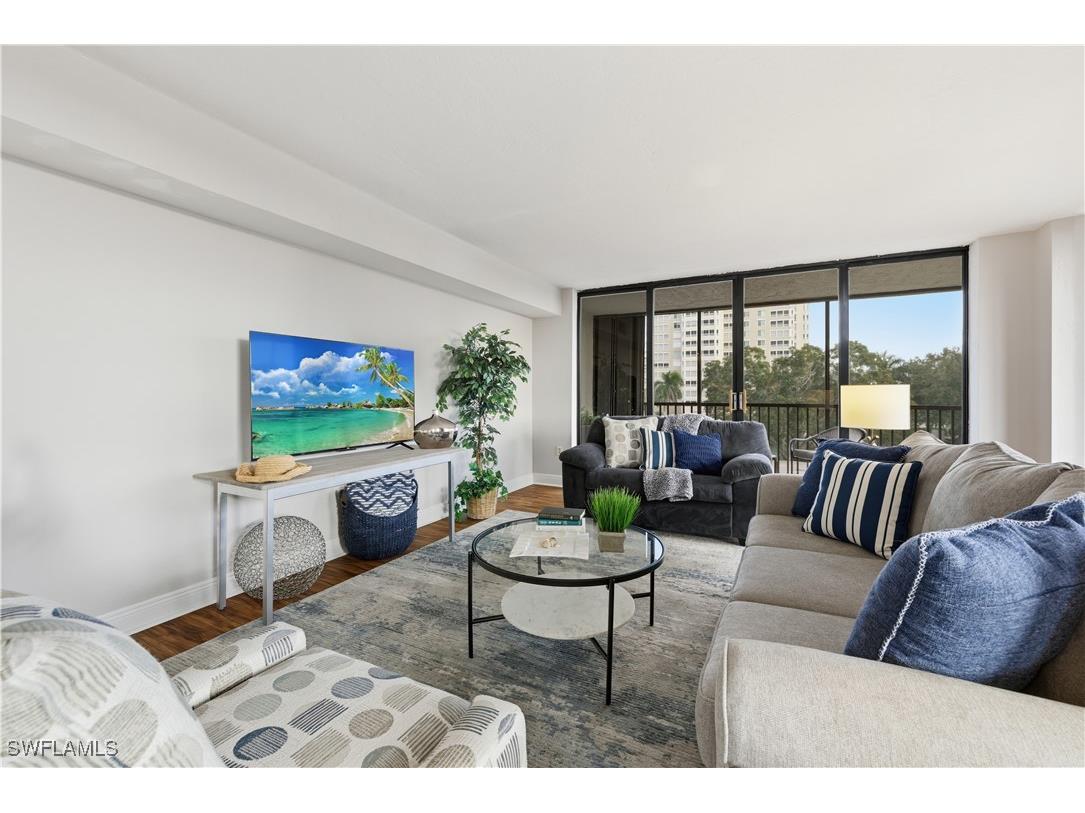 11 Bluebill Avenue #201 Naples FL 34108 225081384 image12