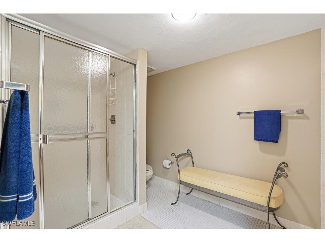 11 Bluebill Avenue #203 Naples FL 34108 226003767 image18