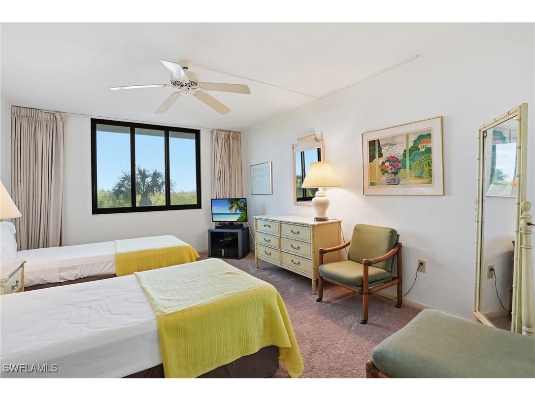 11 Bluebill Avenue #203 Naples FL 34108 226003767 image25