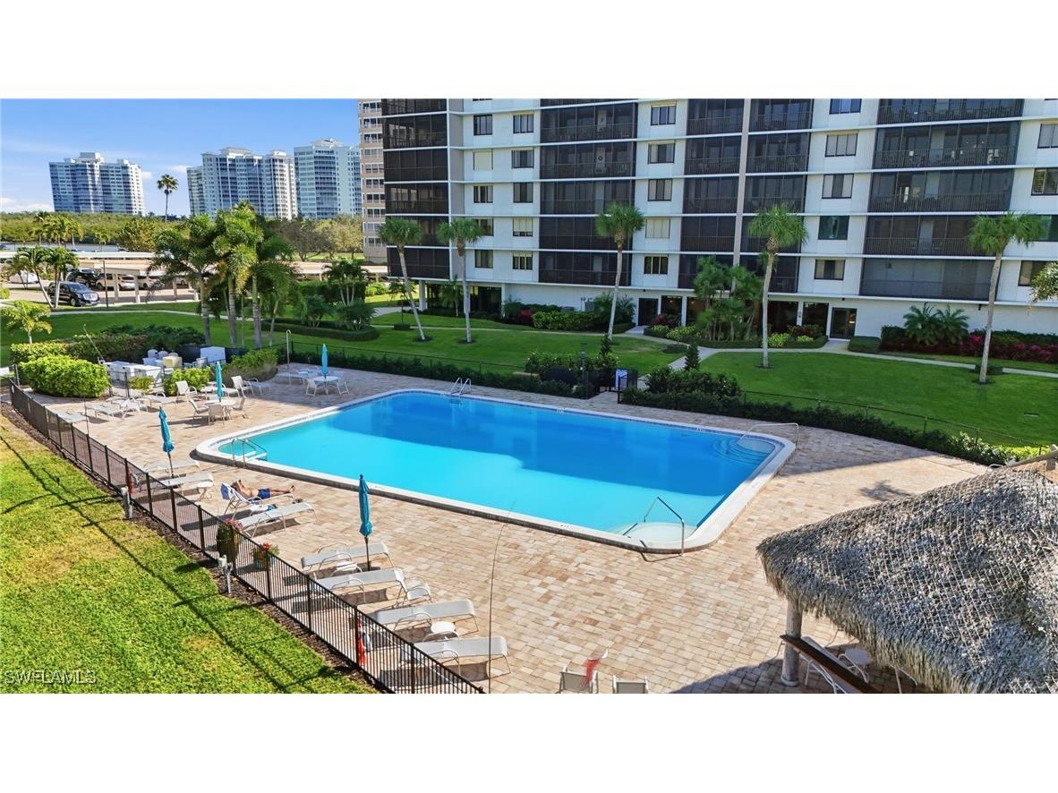 11 Bluebill Avenue #203 Naples FL 34108 226003767 image32