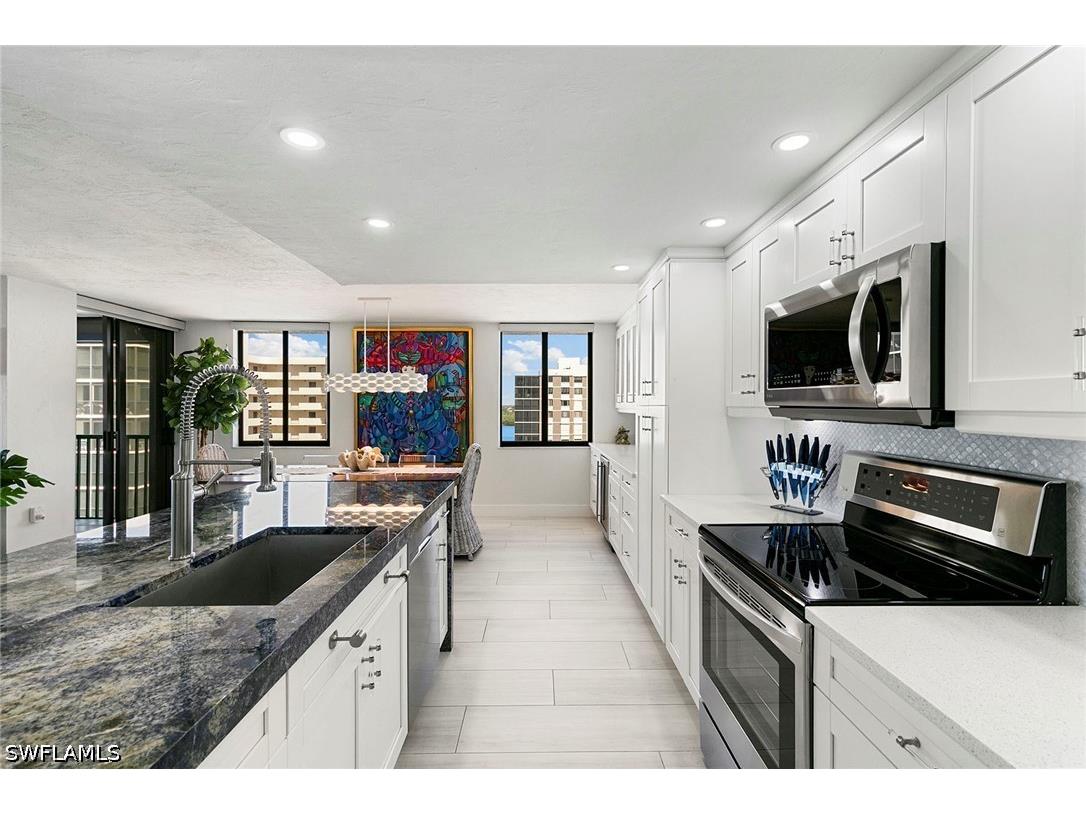 11 Bluebill Avenue #905 Naples FL 34108 226001402 image14