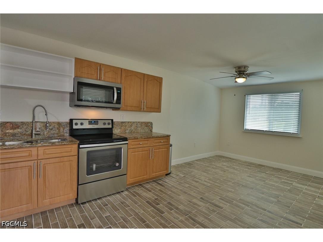 11 California Road Lehigh Acres FL 33936 2026017633 image5