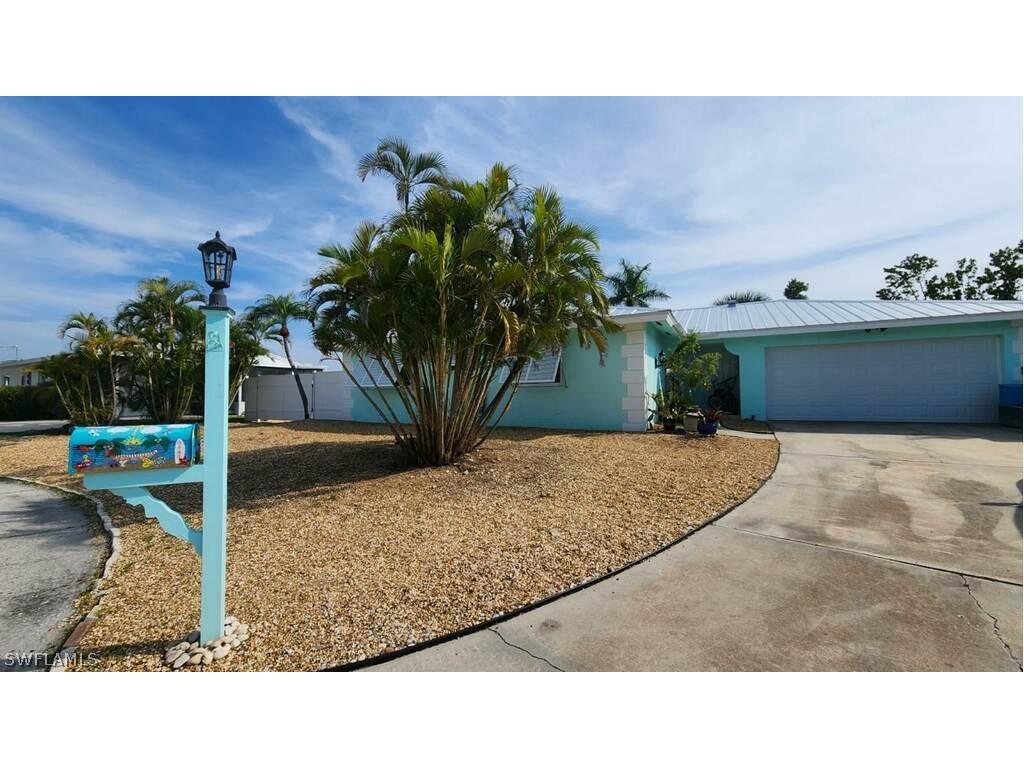 11 Clearview Boulevard Fort Myers Beach FL 33931 224024032 image1