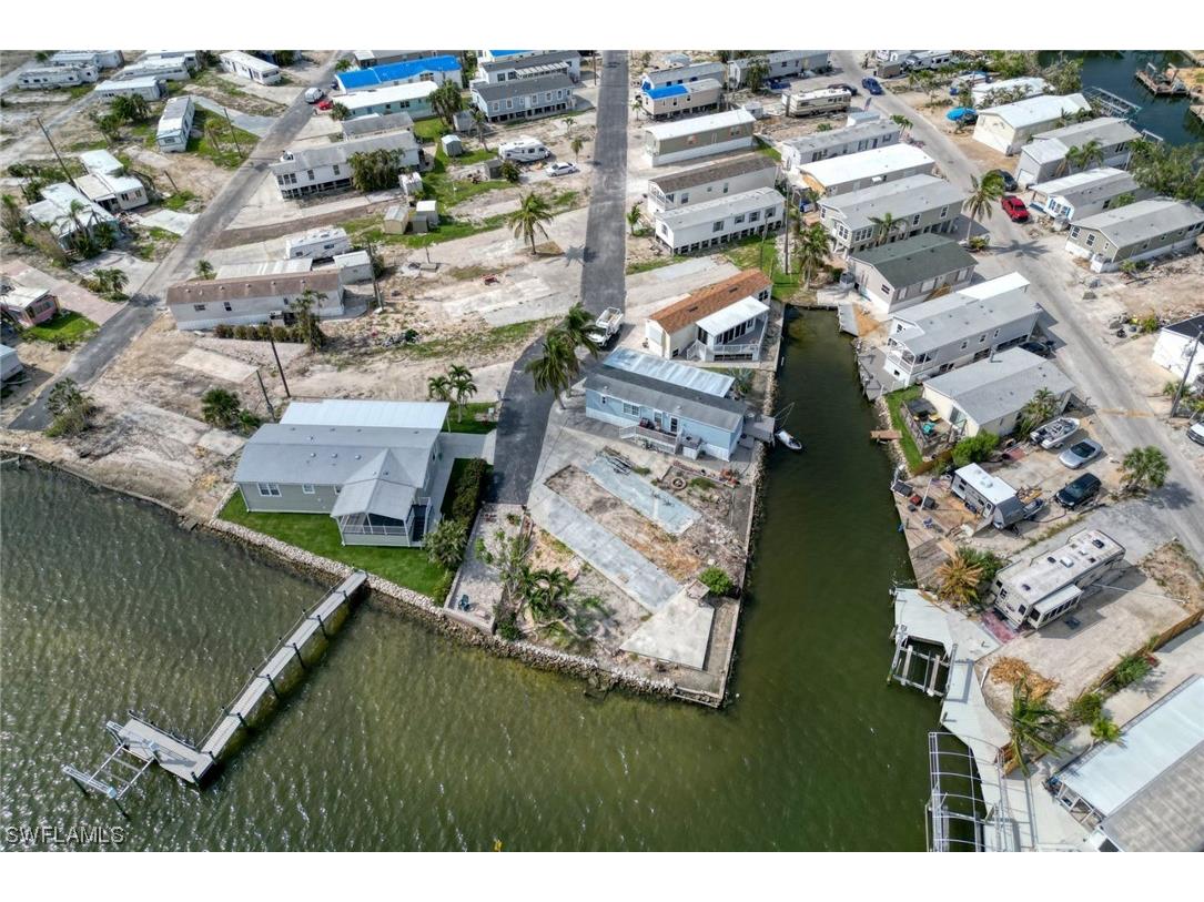 11 Helen Lane Fort Myers Beach FL 33931 223049459 image10