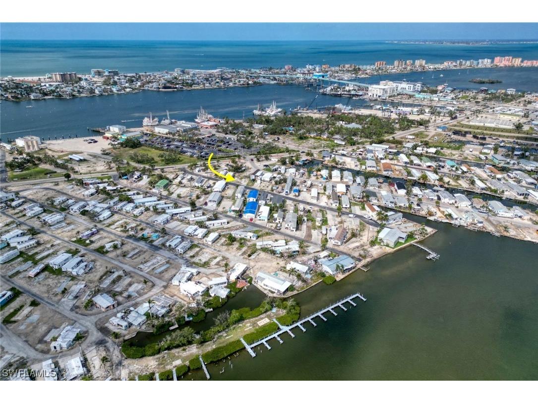 11 Helen Lane Fort Myers Beach FL 33931 223049459 image13