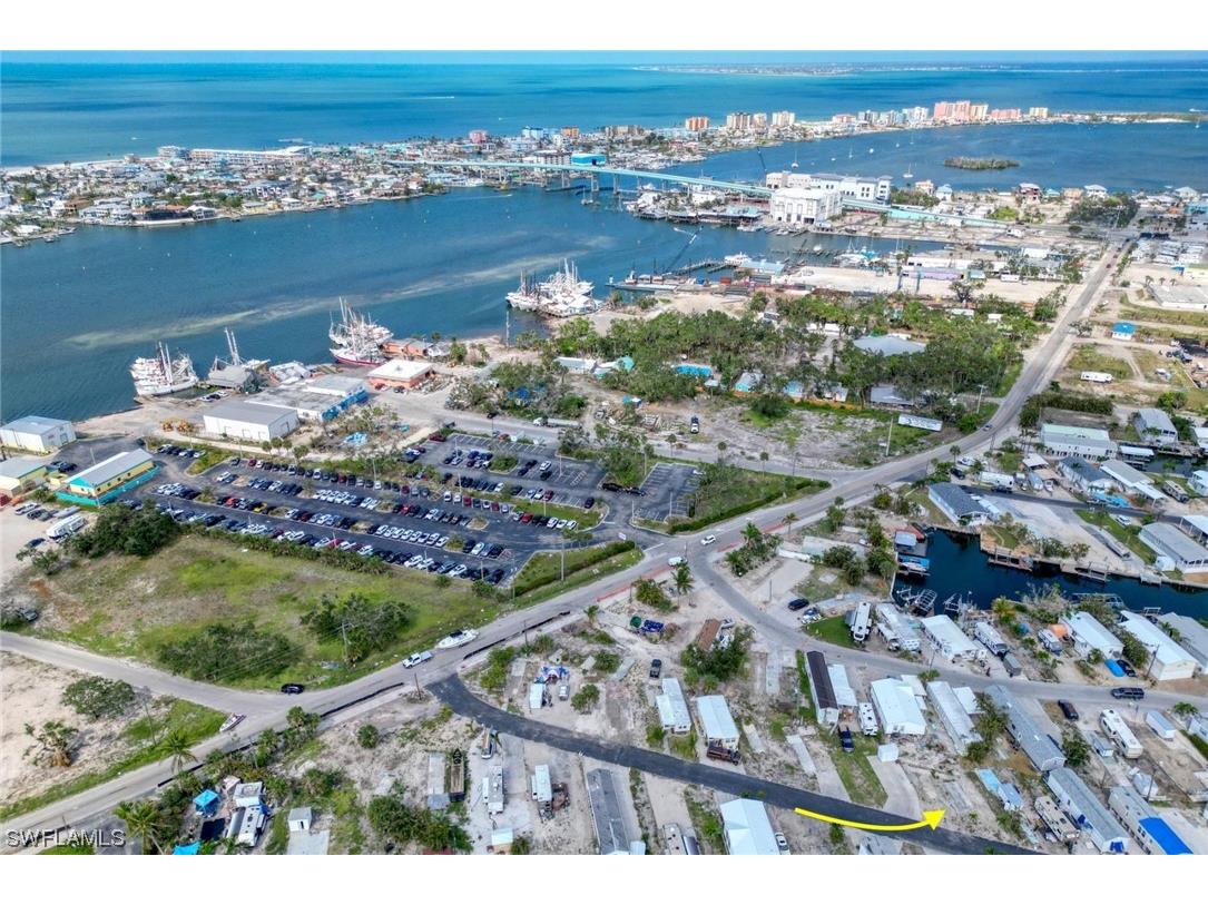 11 Helen Lane Fort Myers Beach FL 33931 223049459 image16