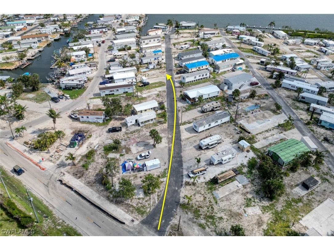 11 Helen Lane Fort Myers Beach FL 33931 223049459 image6