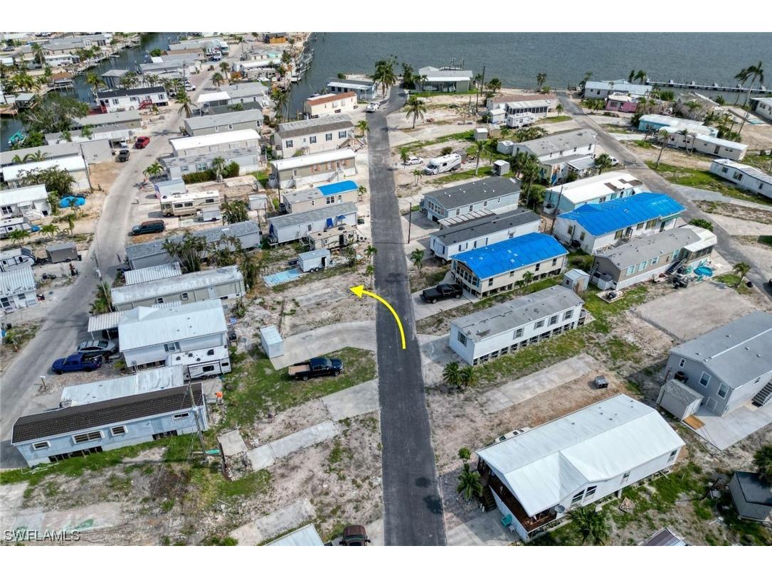 11 Helen Lane Fort Myers Beach FL 33931 223049459 image7