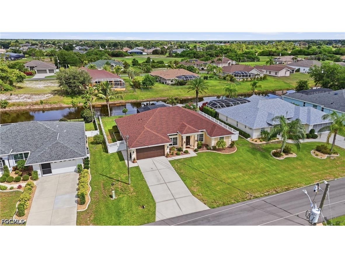 11 Medalist Lane Rotonda West FL 33947 2026023907 image3