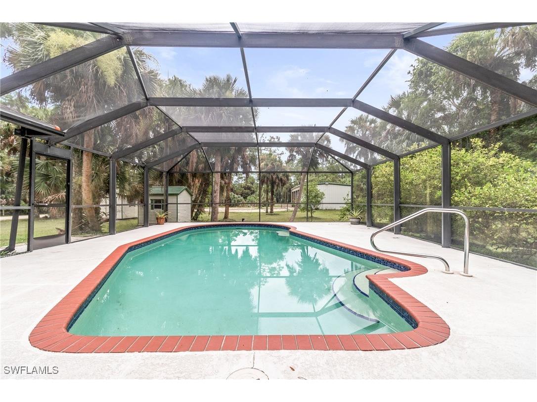 110 19th Street SW Naples FL 34117 224064037 image1