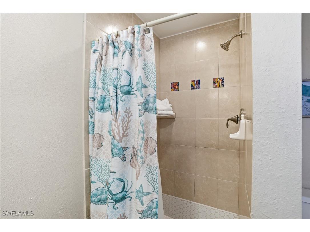 110 Bahia Viaduct Fort Myers Beach FL 33931 225075775 image31