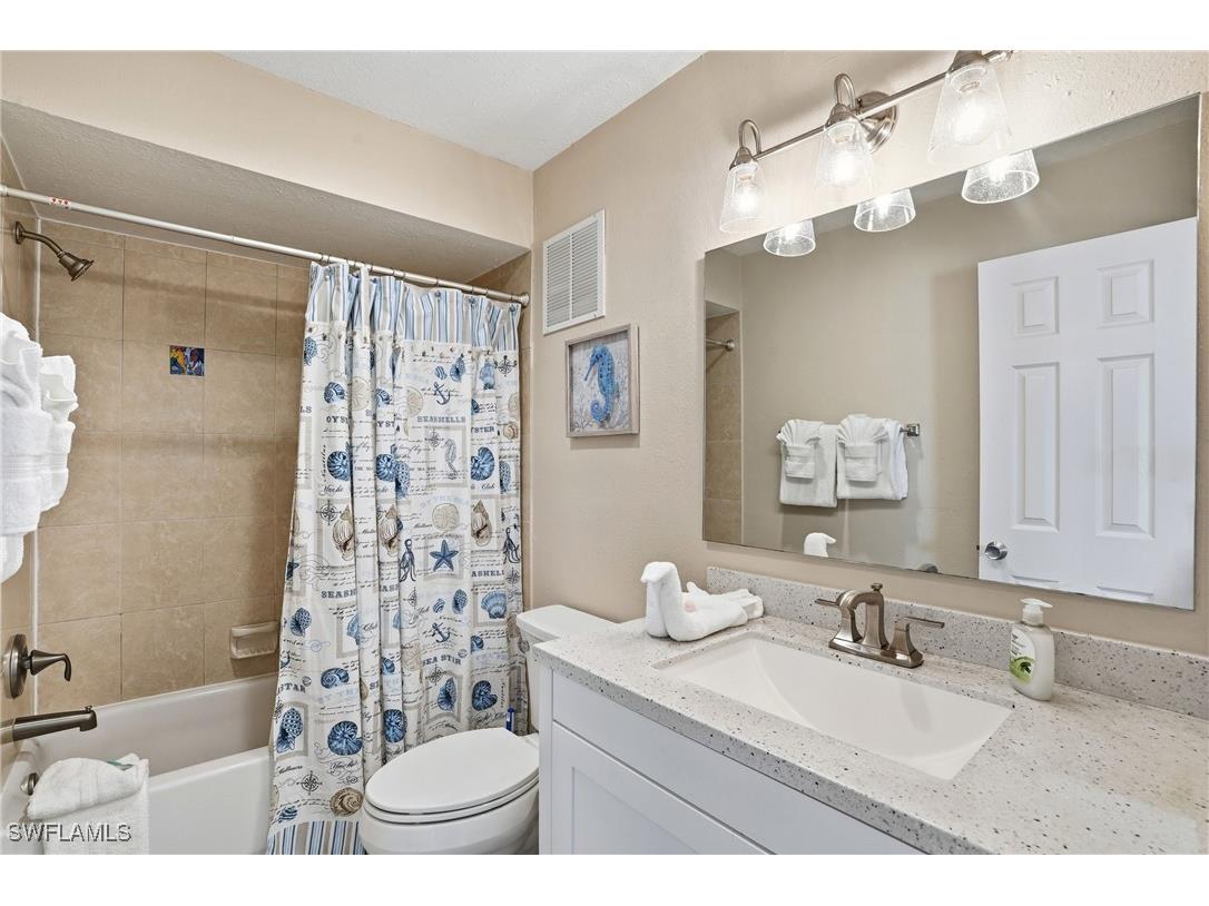 110 Bahia Viaduct Fort Myers Beach FL 33931 225075775 image33