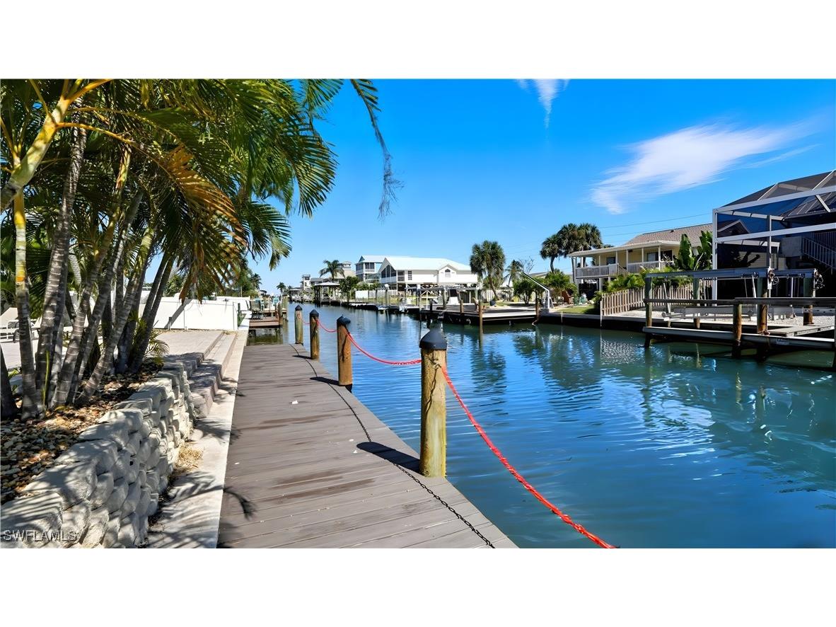 110 Bahia Viaduct Fort Myers Beach FL 33931 225075775 image7