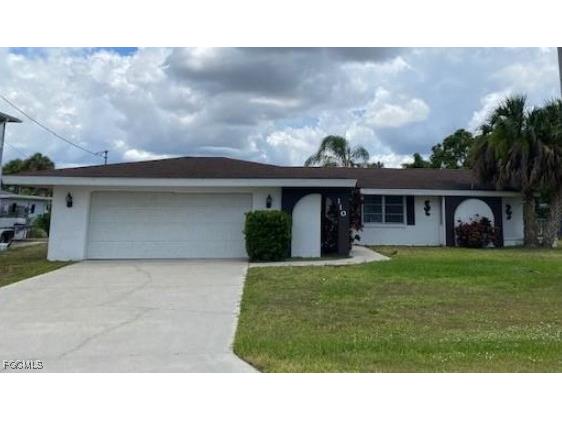 110 E North Shore Avenue North Fort Myers FL 33917 2025012805 image1