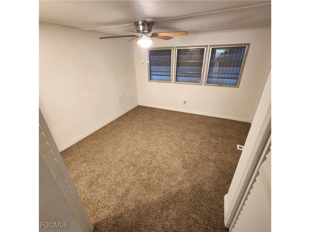 110 Gaslight Avenue North Fort Myers FL 33917 2025024067 image10