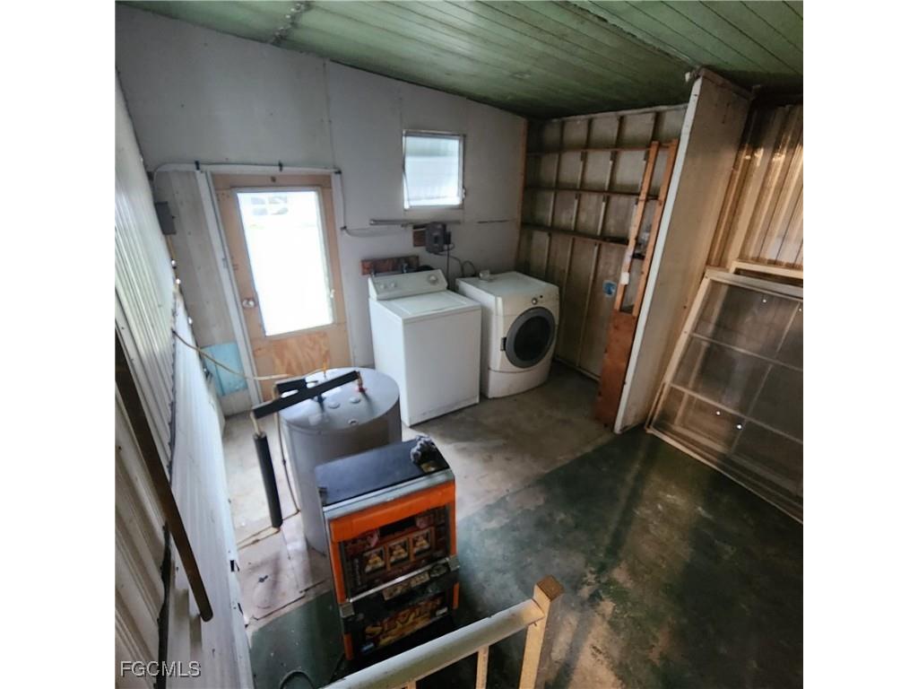 110 Gaslight Avenue North Fort Myers FL 33917 2025024067 image15