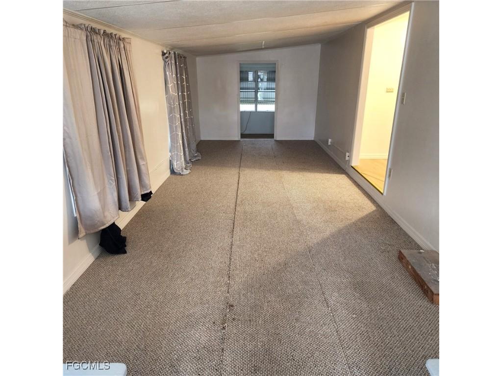 110 Gaslight Avenue North Fort Myers FL 33917 2025024067 image6