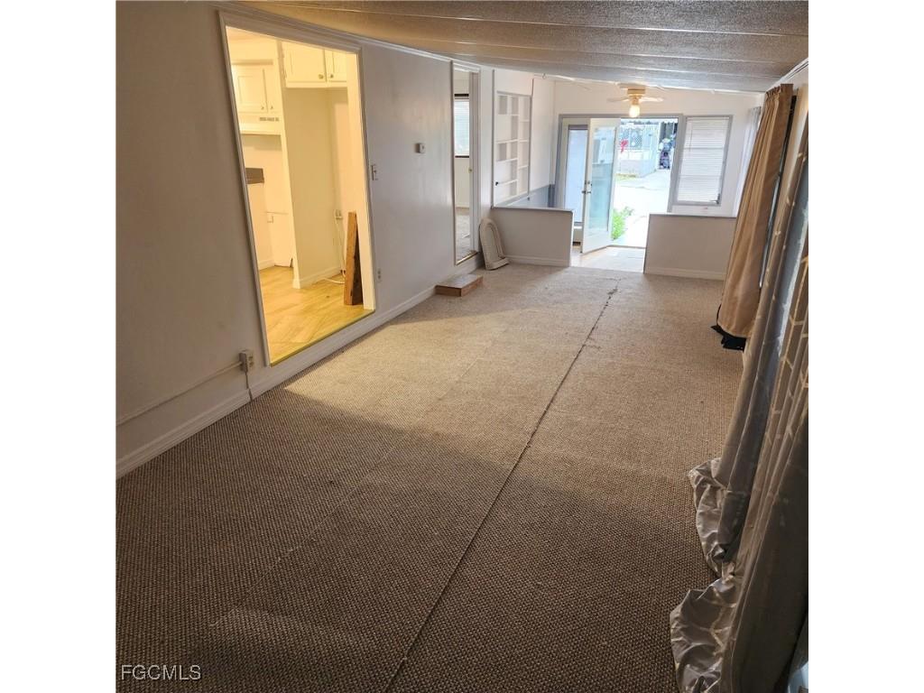 110 Gaslight Avenue North Fort Myers FL 33917 2025024067 image8