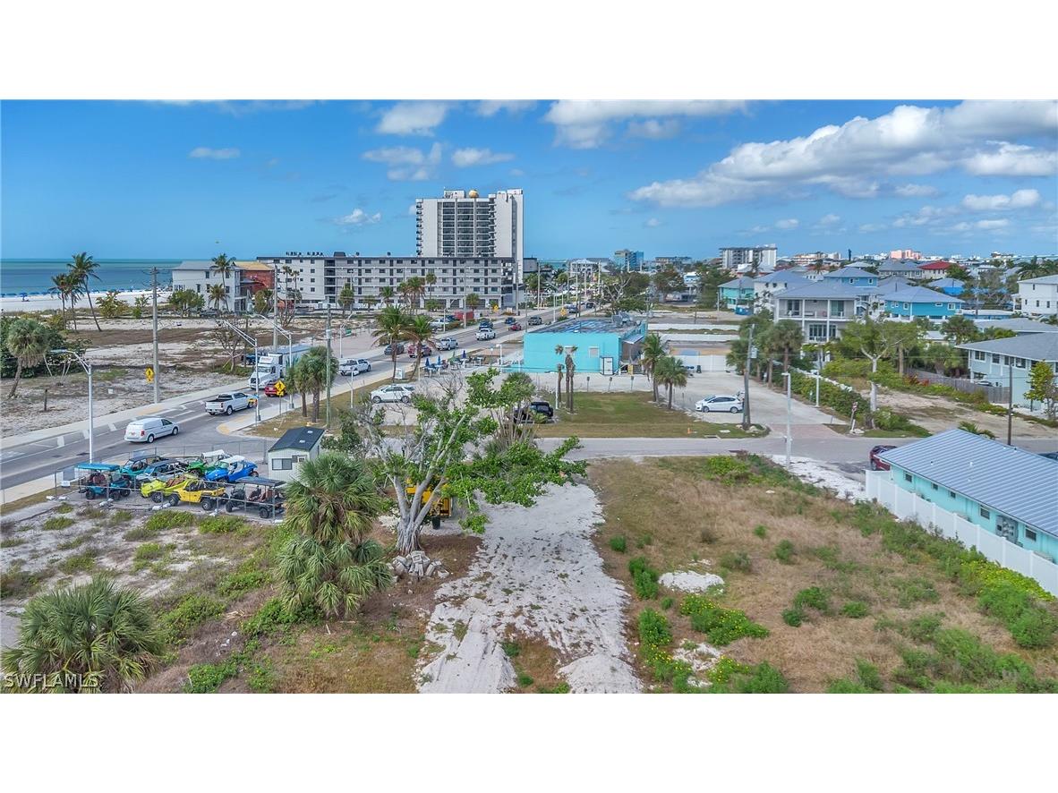 110 Mango Street Fort Myers Beach FL 33931 226010607 image3