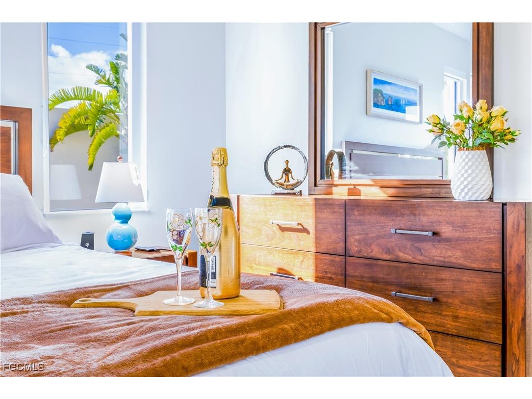 110 SE 16th Terrace Cape Coral FL 33990 2025017280 image19