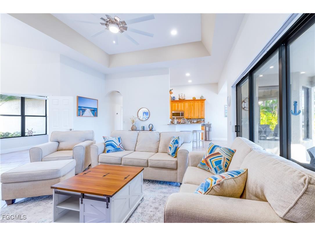 110 SE 16th Terrace Cape Coral FL 33990 2025017280 image25