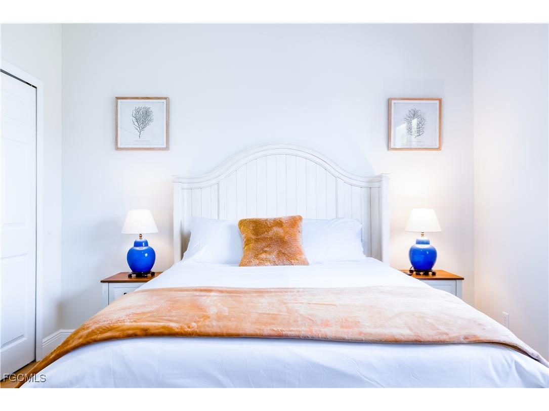 110 SE 16th Terrace Cape Coral FL 33990 2025017280 image5