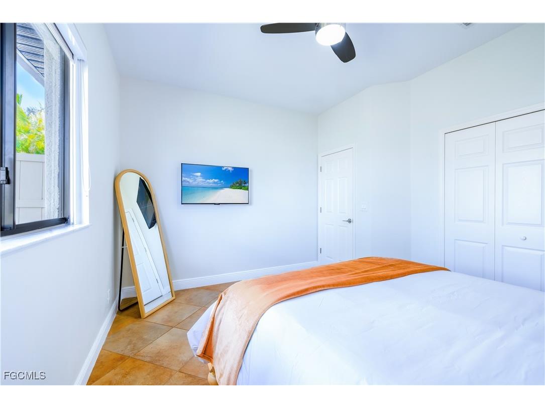 110 SE 16th Terrace Cape Coral FL 33990 2025017280 image6