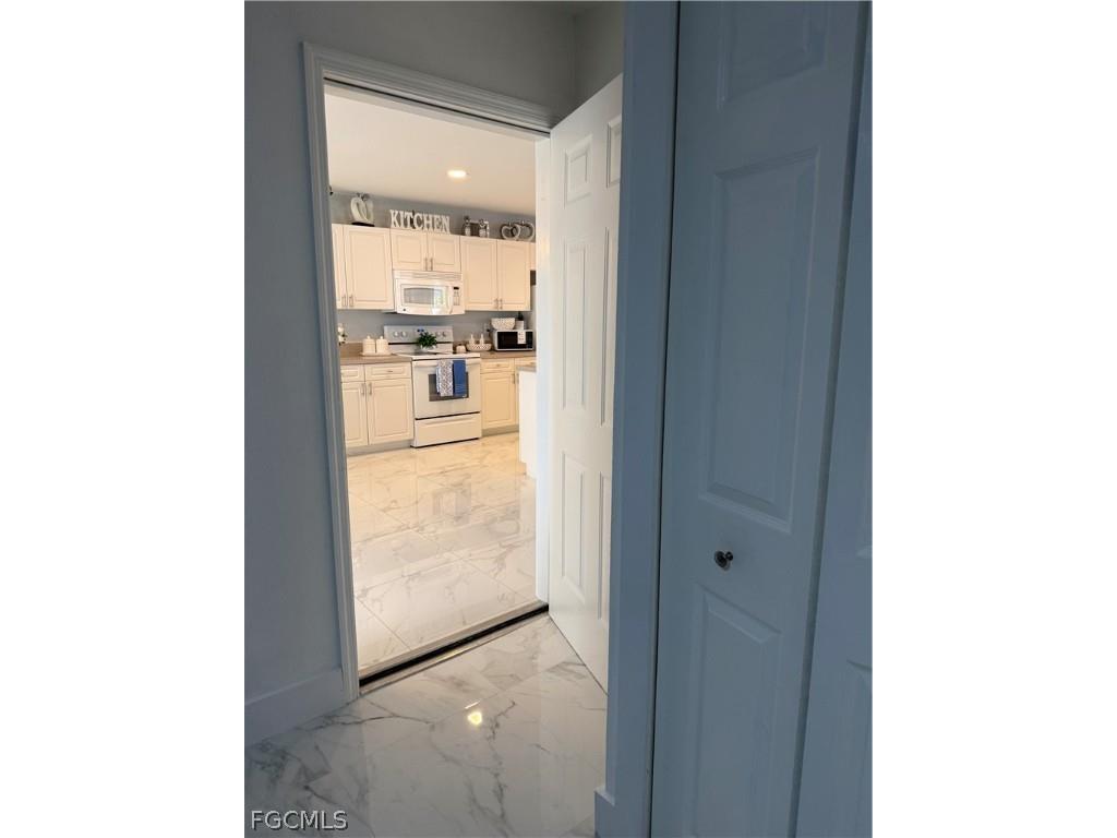 110 SW 21st Place Cape Coral FL 33991 2026013747 image20