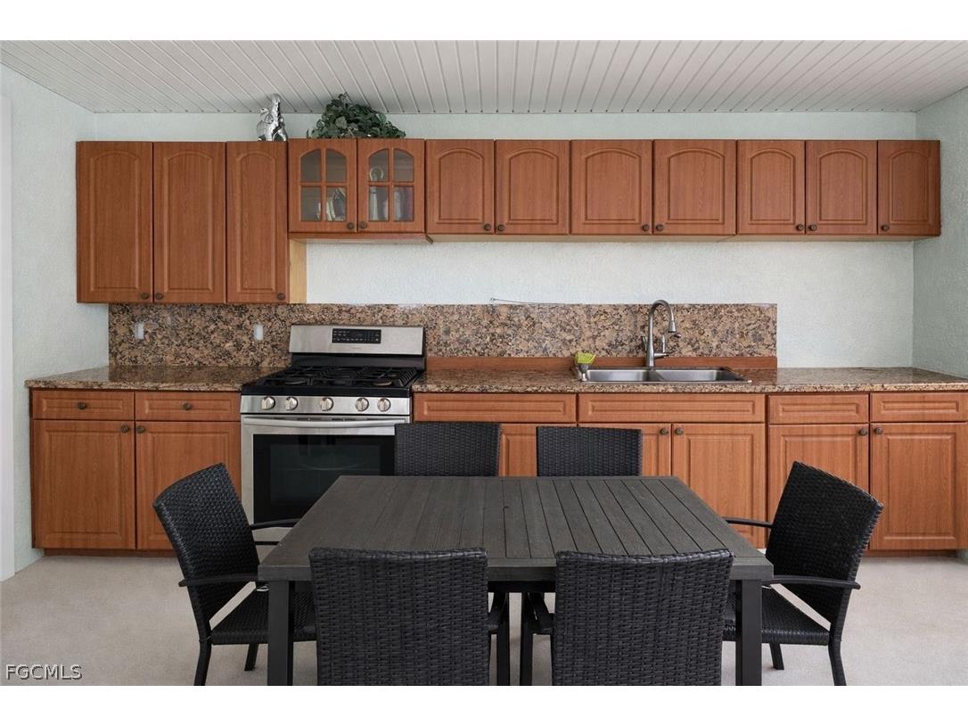 110 SW 21st Place Cape Coral FL 33991 2026013747 image23