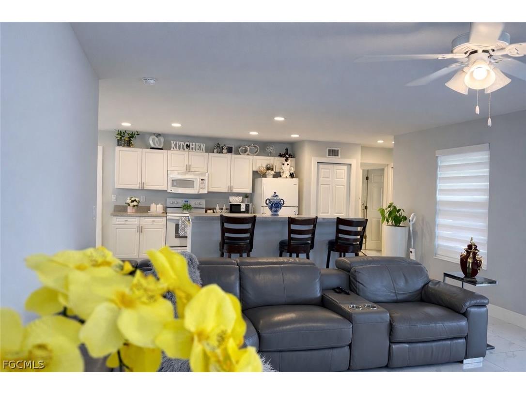 110 SW 21st Place Cape Coral FL 33991 2026013747 image4
