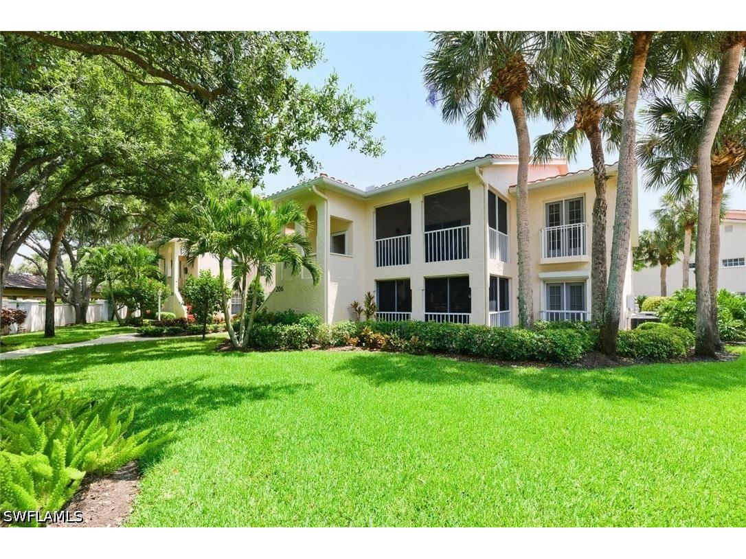 110 Siena Way #206 Naples FL 34119 226016580 image1