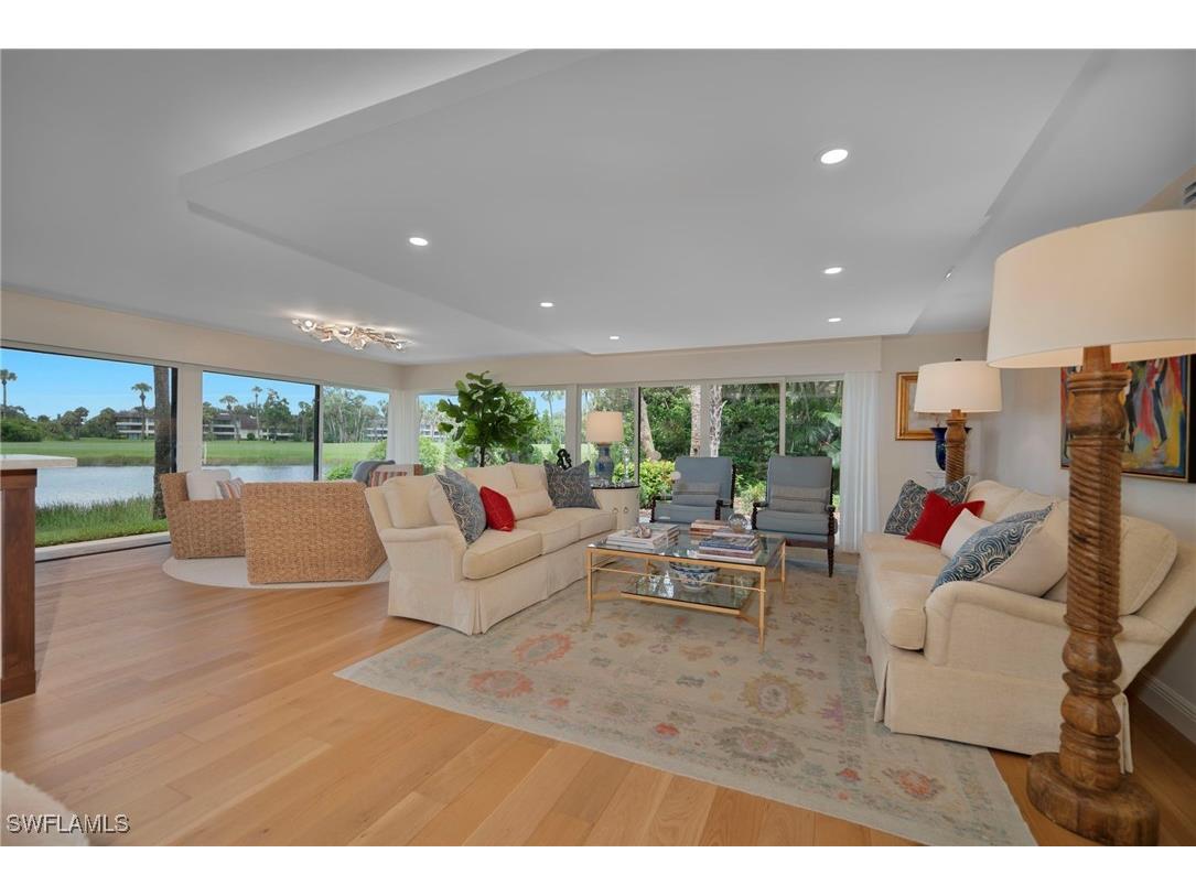 110 Wilderness Drive #129 Naples FL 34105 225070151 image1