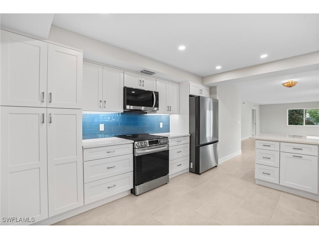 1100 8th Avenue S #128H Naples FL 34102 225079597 image4