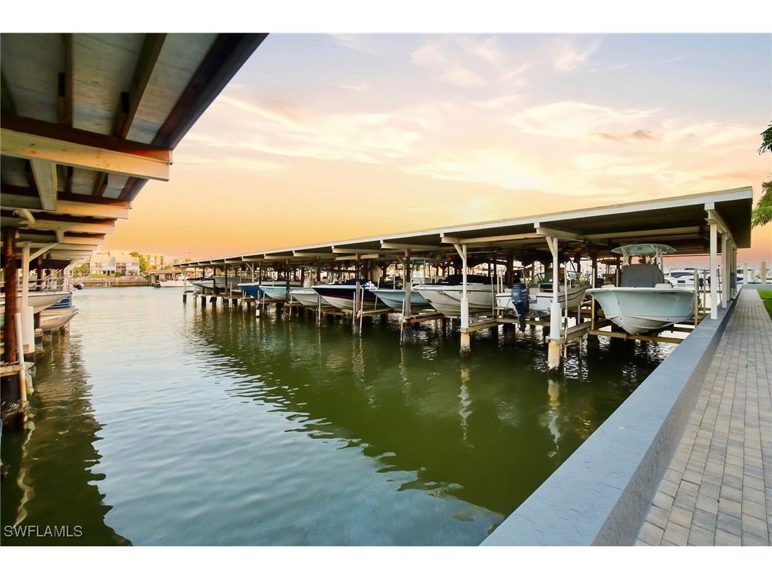 1100 8th Avenue S #206C Naples FL 34102 226004108 image1