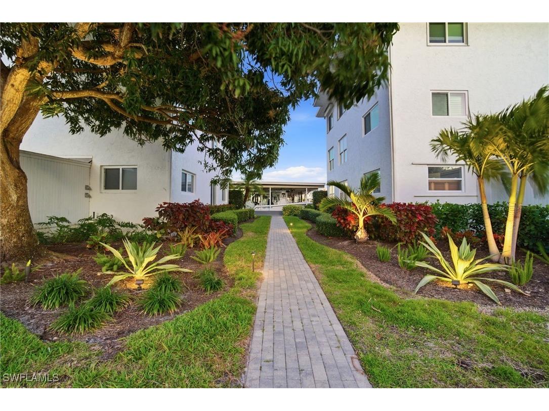 1100 8th Avenue S #206C Naples FL 34102 226004108 image6