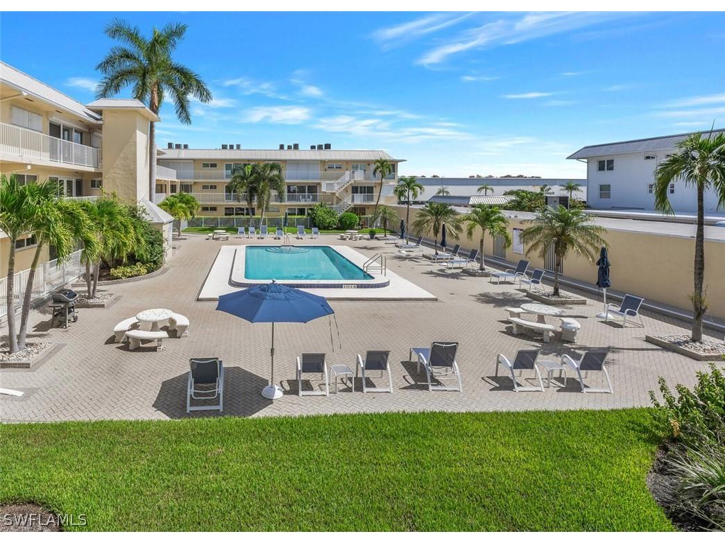 1100 8th Avenue S #210B Naples FL 34102 224043629 image1