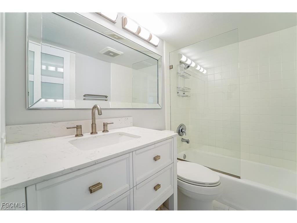 1100 8th Avenue S #306C Naples FL 34102 2025002581 image22