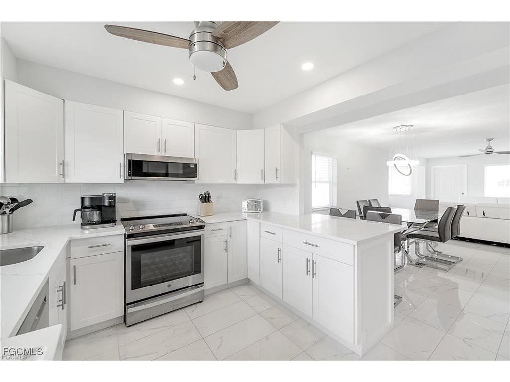 1100 8th Avenue S #306C Naples FL 34102 2025002581 image3