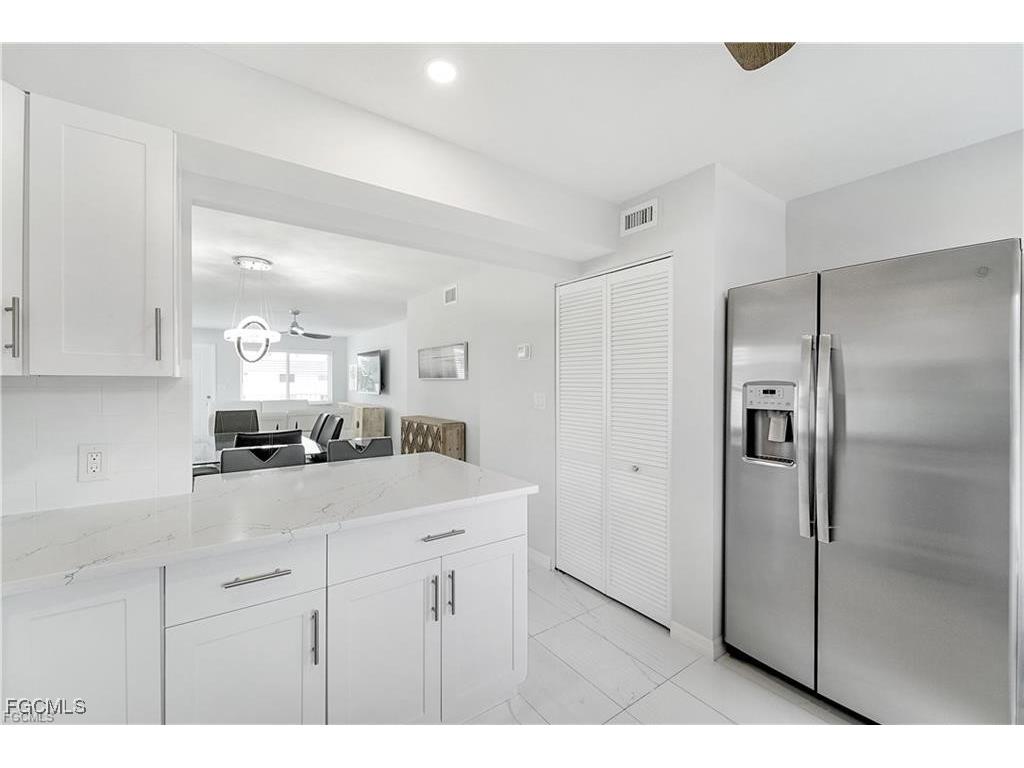 1100 8th Avenue S #306C Naples FL 34102 2025002581 image5