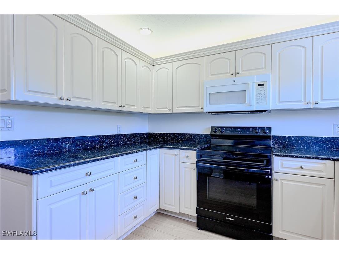 1100 8th Avenue S #309C Naples FL 34102 225081654 image14