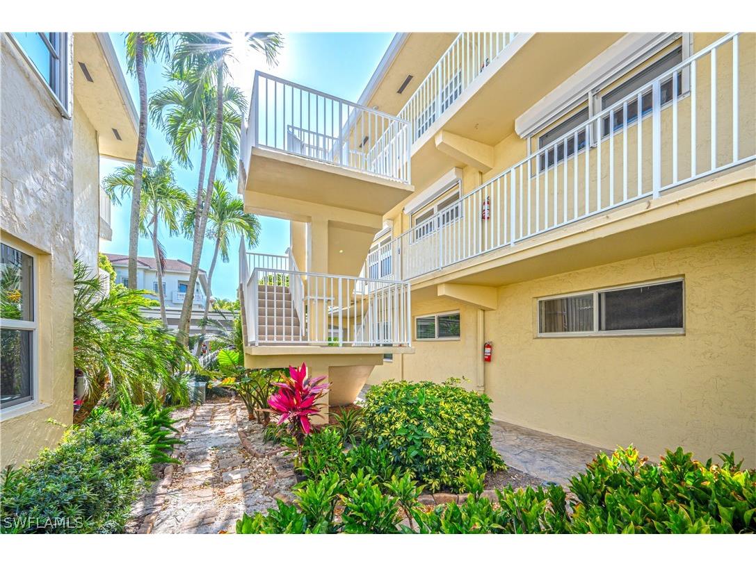 1100 8th Avenue S #A205 Naples FL 34102 224055836 image32